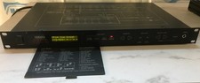 Yamaha FM Synth TX81Z sound module with effects, rack mount unit
