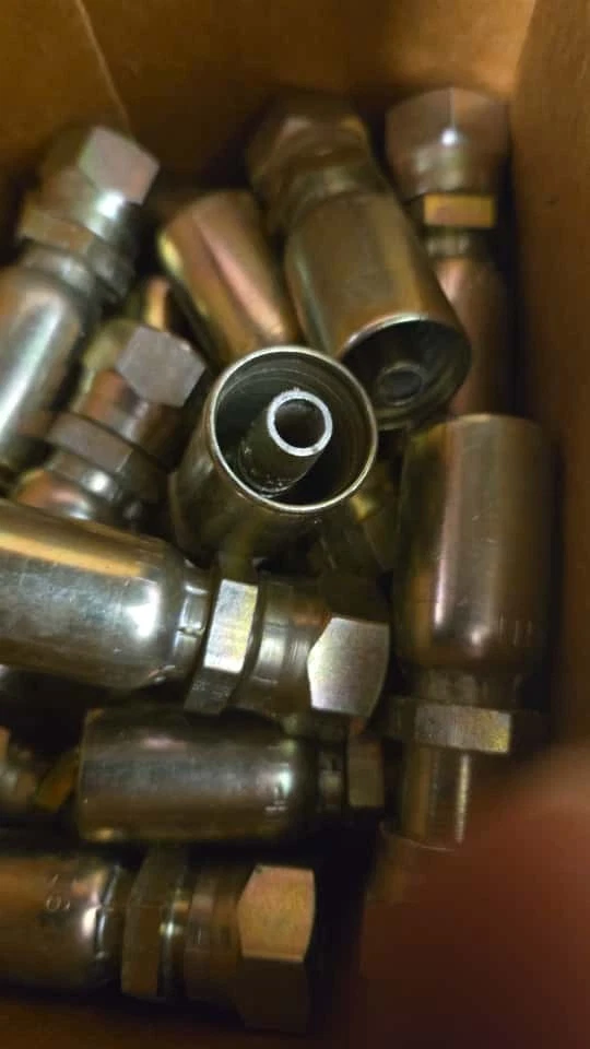 Parker HY Accesorios de Crimpado Nuevo Excedente Lote de 41 Foto 4 de 4