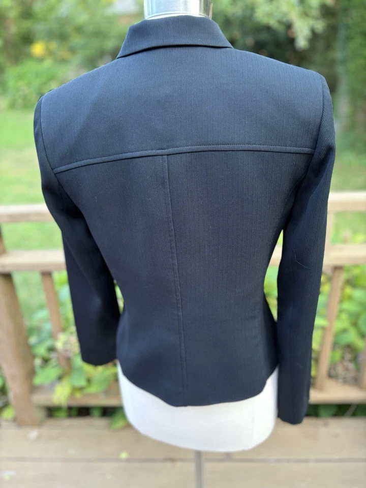 Garfield & Marks Women’s Blazer, Black, Zip Front, Size 2, - Image 4 of 4