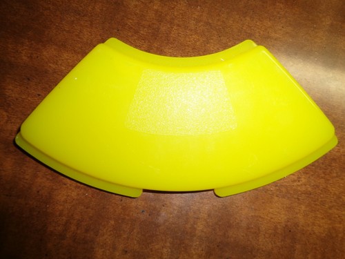 YELLOW 1978 MB Milton Bradley SIMON Electronic Game PLASTIC PUSHER 
