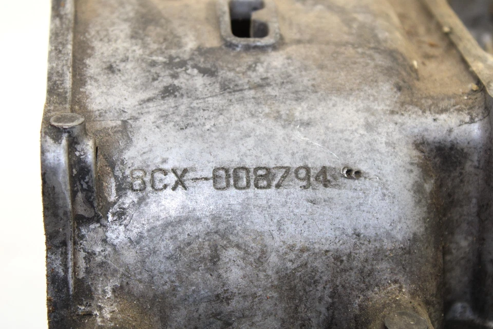 Yamaha Vmax 600 Xt 1996 cárter original 8CR-15100-01-00 SY84 Foto 4 de 4