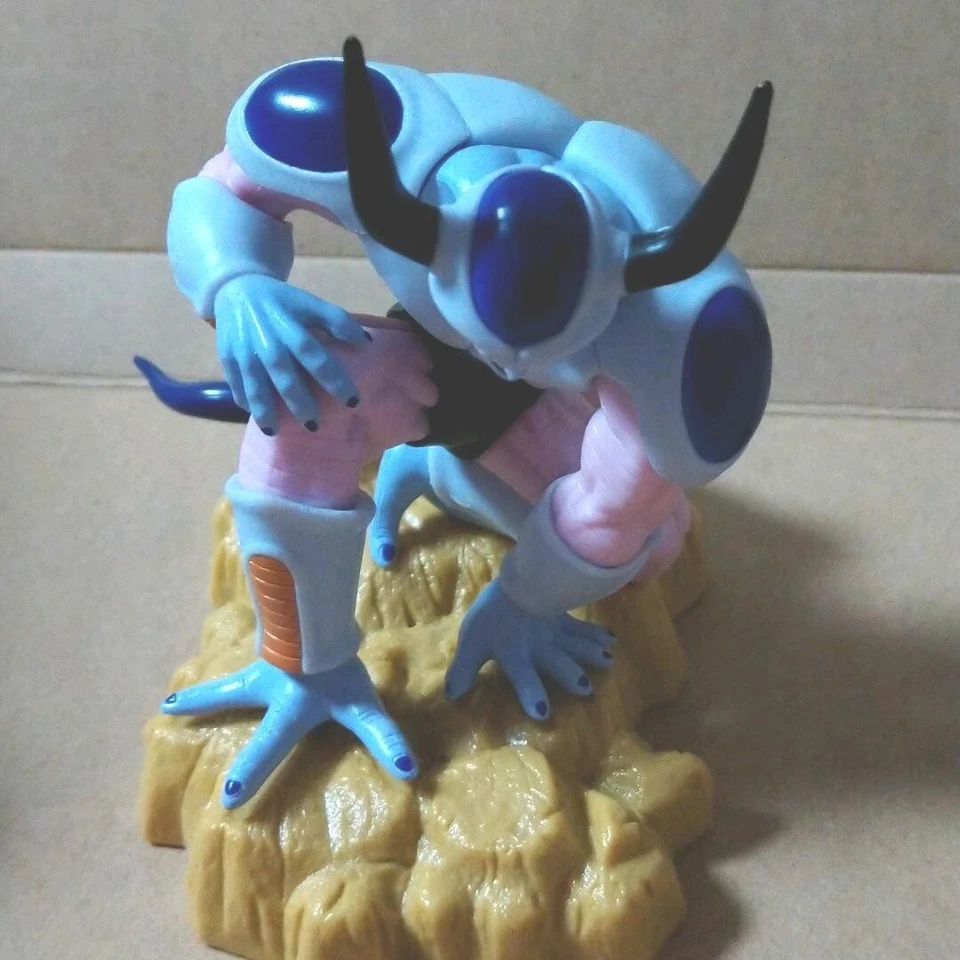 Dragon Ball Kai Ichiban Kuji Figure Prize G Freeza Lot of 4 Complete forms - Image 3 of 4