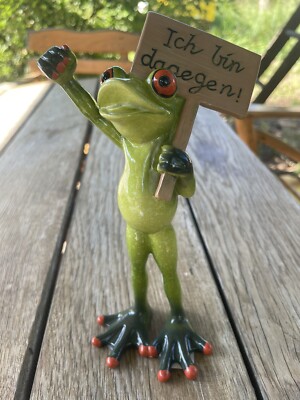 Formano  lustige Frösche Frosch Protest Größe 18 cm hoch