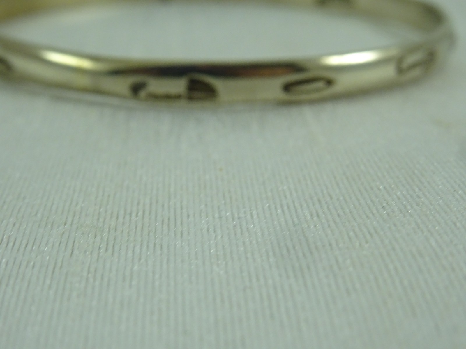 Solid Sterling Silver 925 Engraved Umbrella's Ban… - image 6