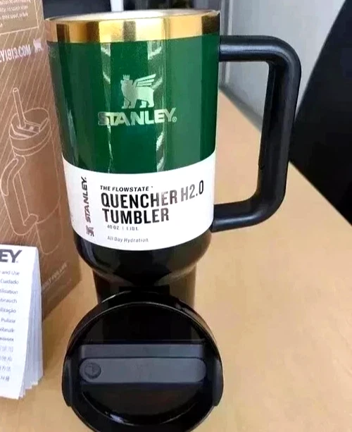 Stanley Wicked x Target Elphaba 40oz H2.0 Flowstate Quencher Tumbler - Image 3 of 4