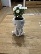Studio Ghibli Kodama Figur Als Pflanzentopf