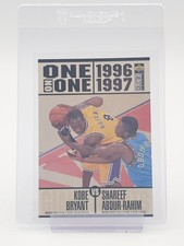 KOBE BRYANT 1996-97 UD COLLECTOR'S CHOICE ROOKIE ONE ON ONE #361 Q7084
