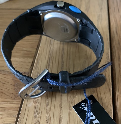 Dunlop Sports Watch With Light - Picture 2 of 3