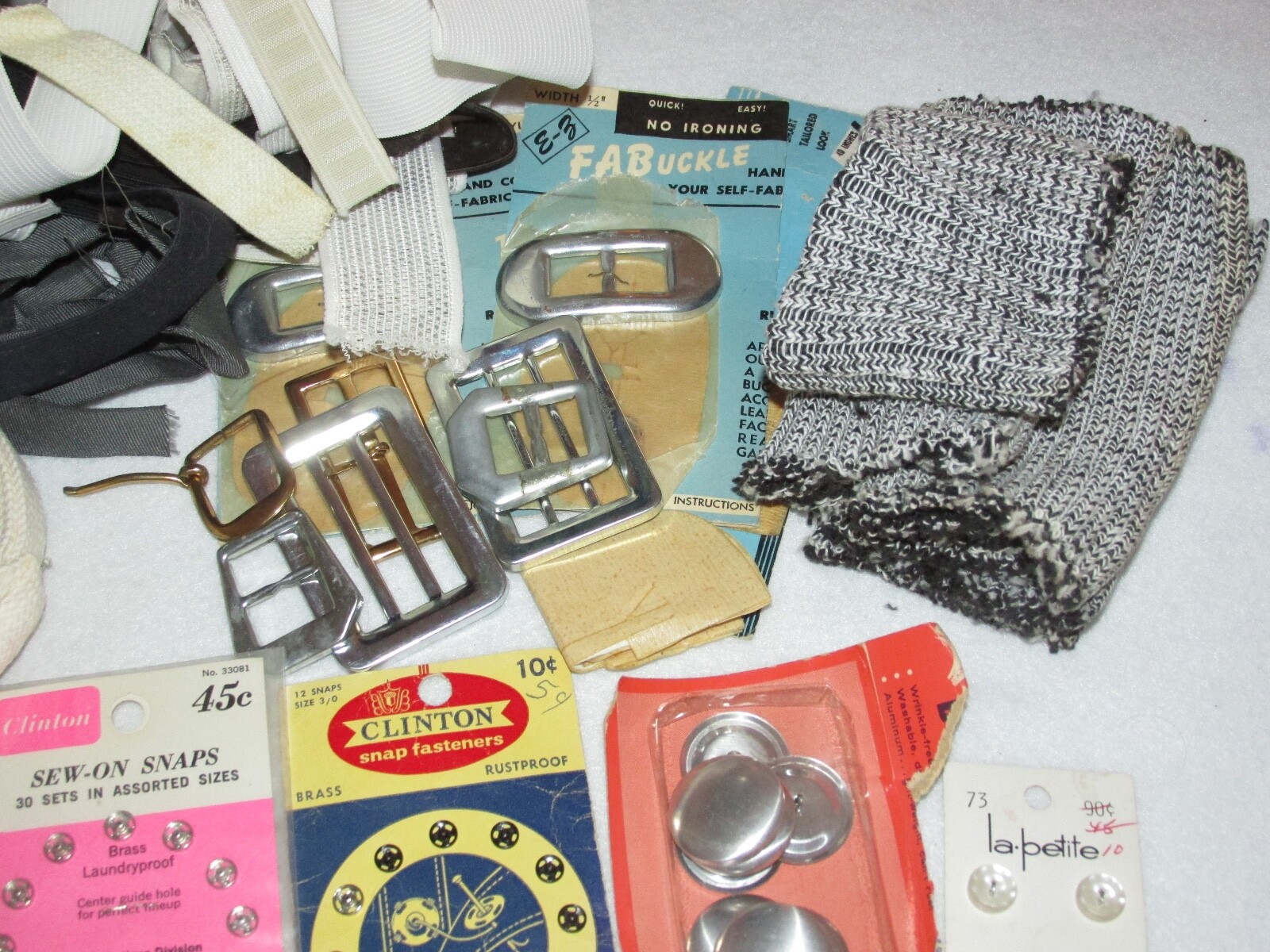 Vintage Sewing AccessoriesThreadBinding TapeElasticButtonsZippers