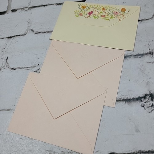 Vintage Printed Envelopes Lot of 17 Pinks Florals Assortment - Picture 2 of 8