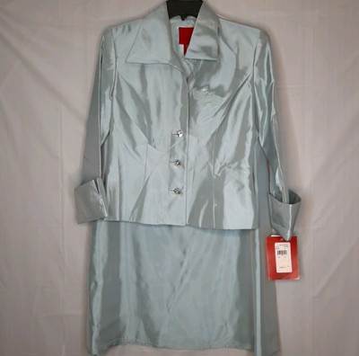 JS Collections Size 10 Two Piece Suit Mint Color Changes Color in the Light