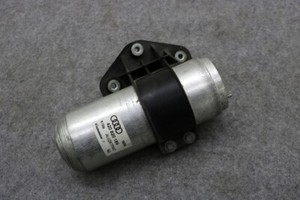 Original Audi R8 Trockner Klimaanlage 420820189 Klimakondensator dehydrator