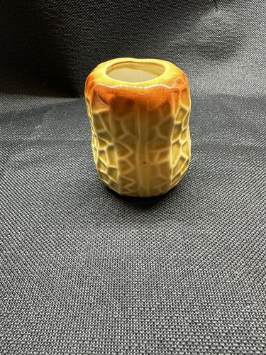 Vintage Peanut Shell Design Toothpick Holder , Ceramic ,Made in Japan. - Picture 3 of 8
