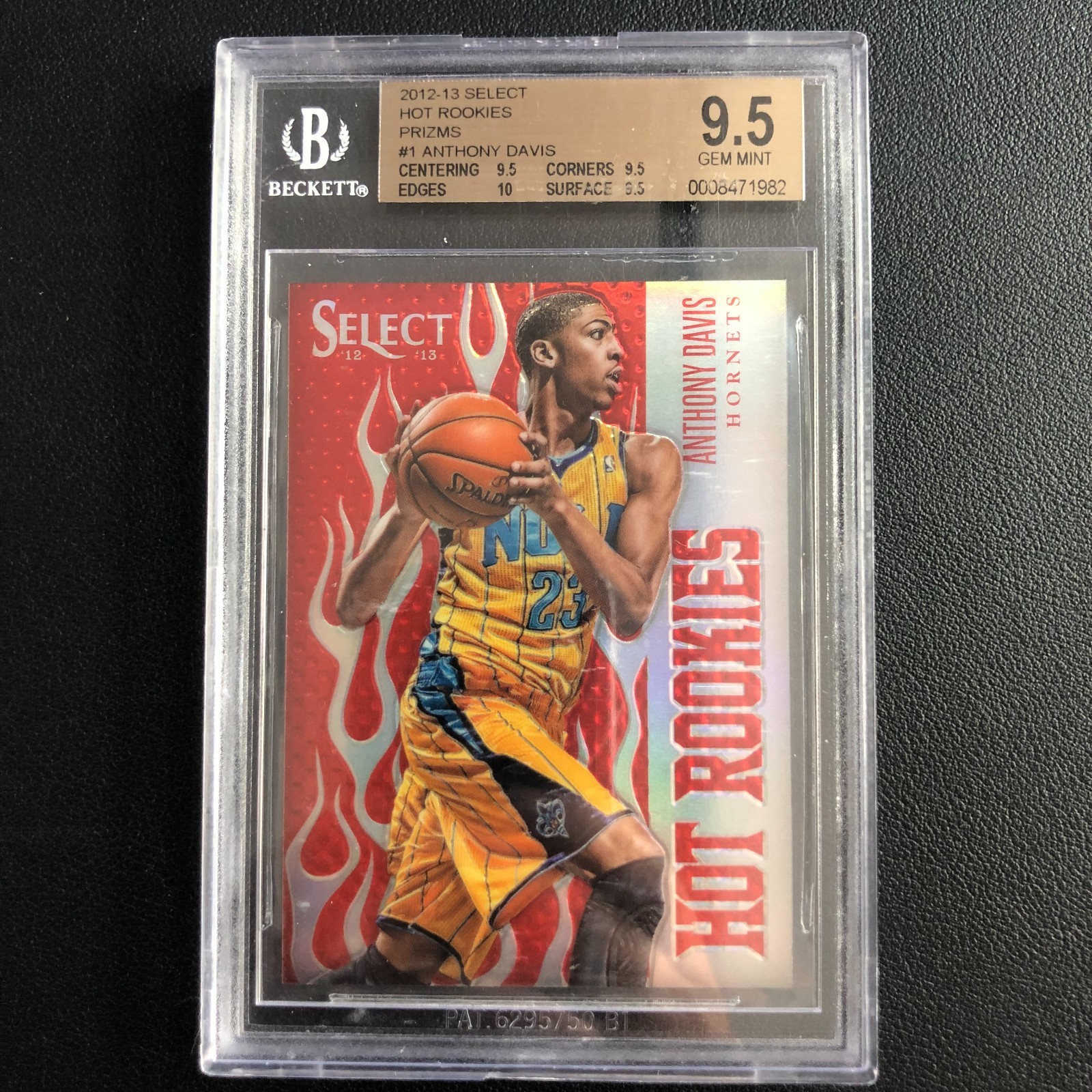 2012-13 Panini Select NBA Hot Rookies Anthony Davis RC Prizm /25 Hornets BGS 9.5