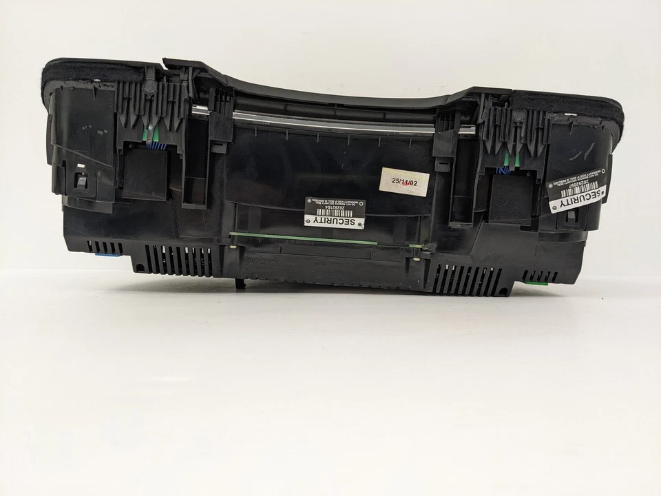 2004 AUDI A4 OEM Speedometer Instrument Cluster Dash Panel Gauge 8E0920950L 118K Foto 3 de 4