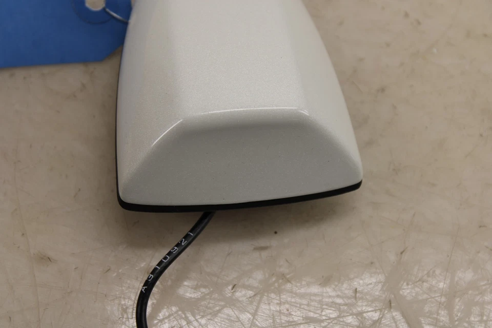 Nissan 370z 2009-2020 cupé antena (QAB) OEM MN25 Foto 3 de 4