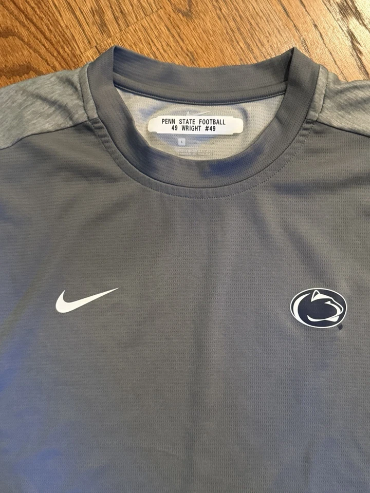 TEAM ISSUED Penn State Football Men’s Gray T Shirt - Large - Image 2 of 4