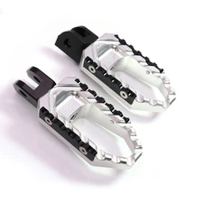 Silver TRC Front Cruise Foot Pegs For Triumph Daytona 675 R 13-15 16 17 18 19 20