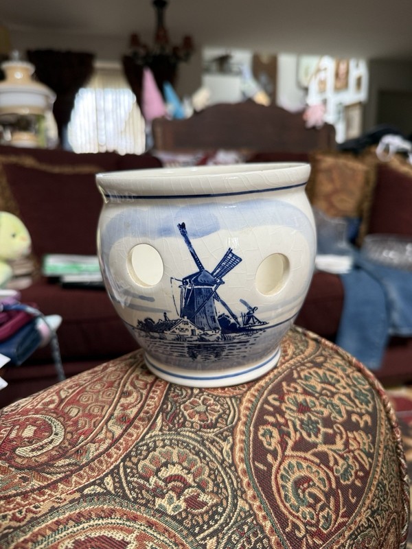 VTG Hand-painted Delft blue/white orchid pot 5”t x 5”w at mouth made in Holland
