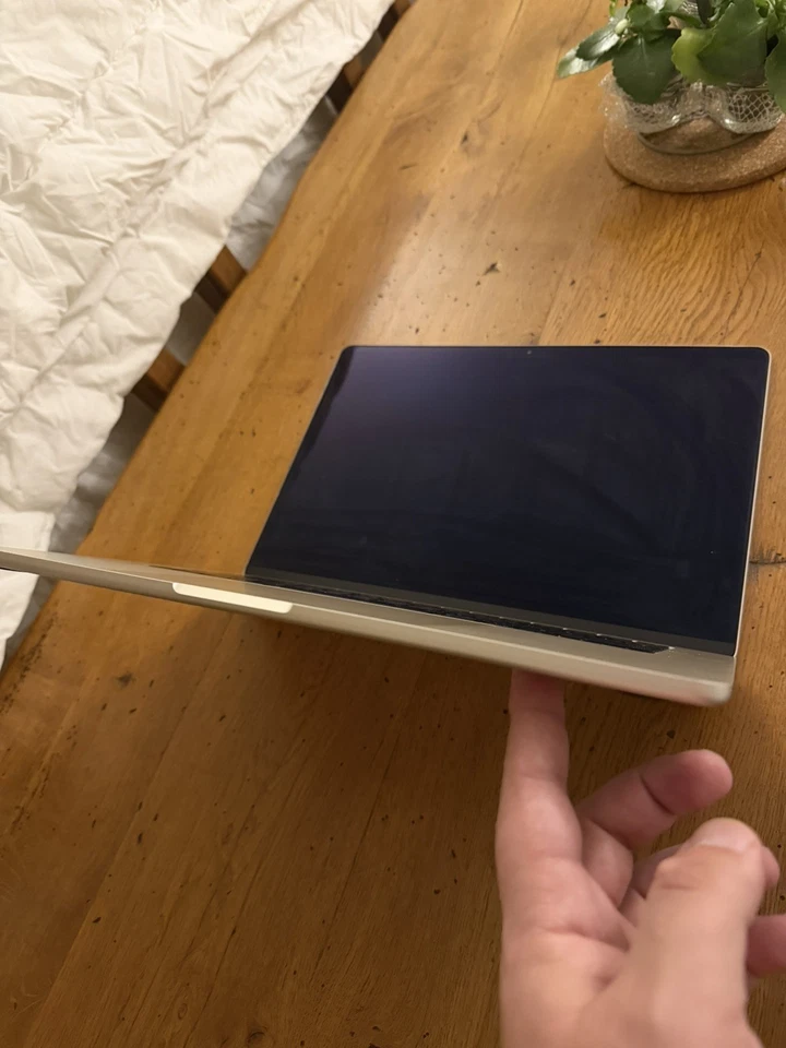 Apple MacBook Air 15" M2 · 16GB · 512GB, photo 4 sur 5