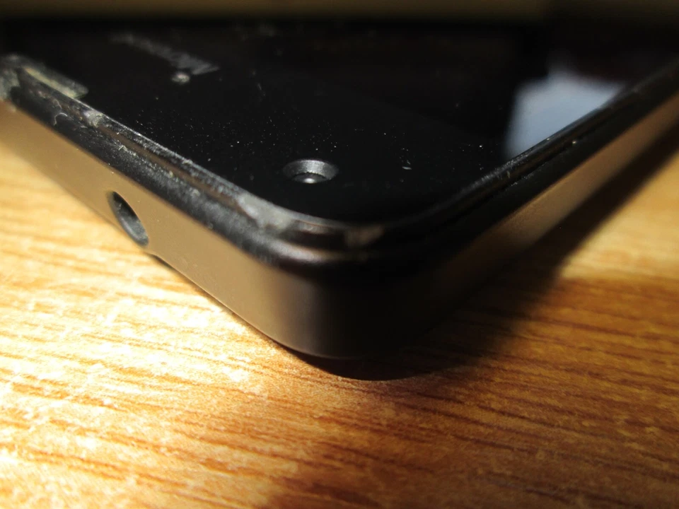 Microsoft Lumia 550 8GB (Vodafone) Smartphone in Black - (DP420) - Image 4 of 4