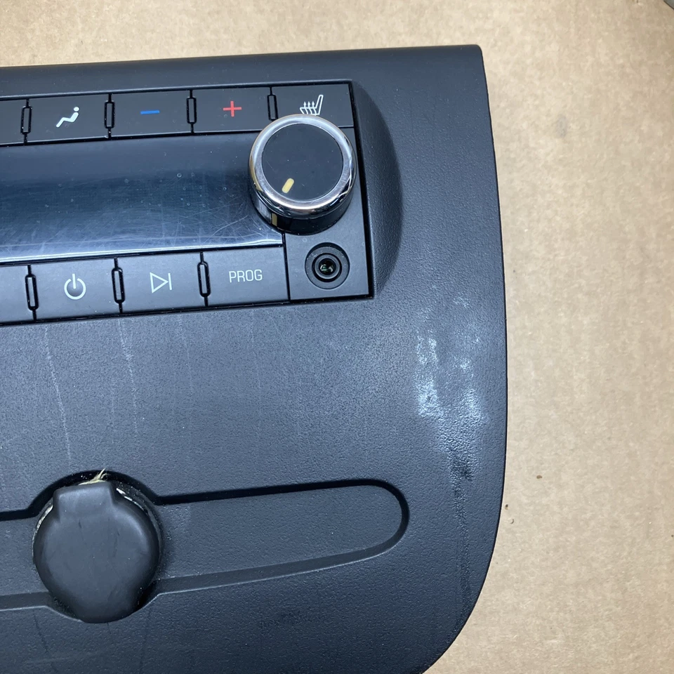 08 GMC YUKON XL 1500 control de calefacción montado en consola trasera Foto 3 de 4