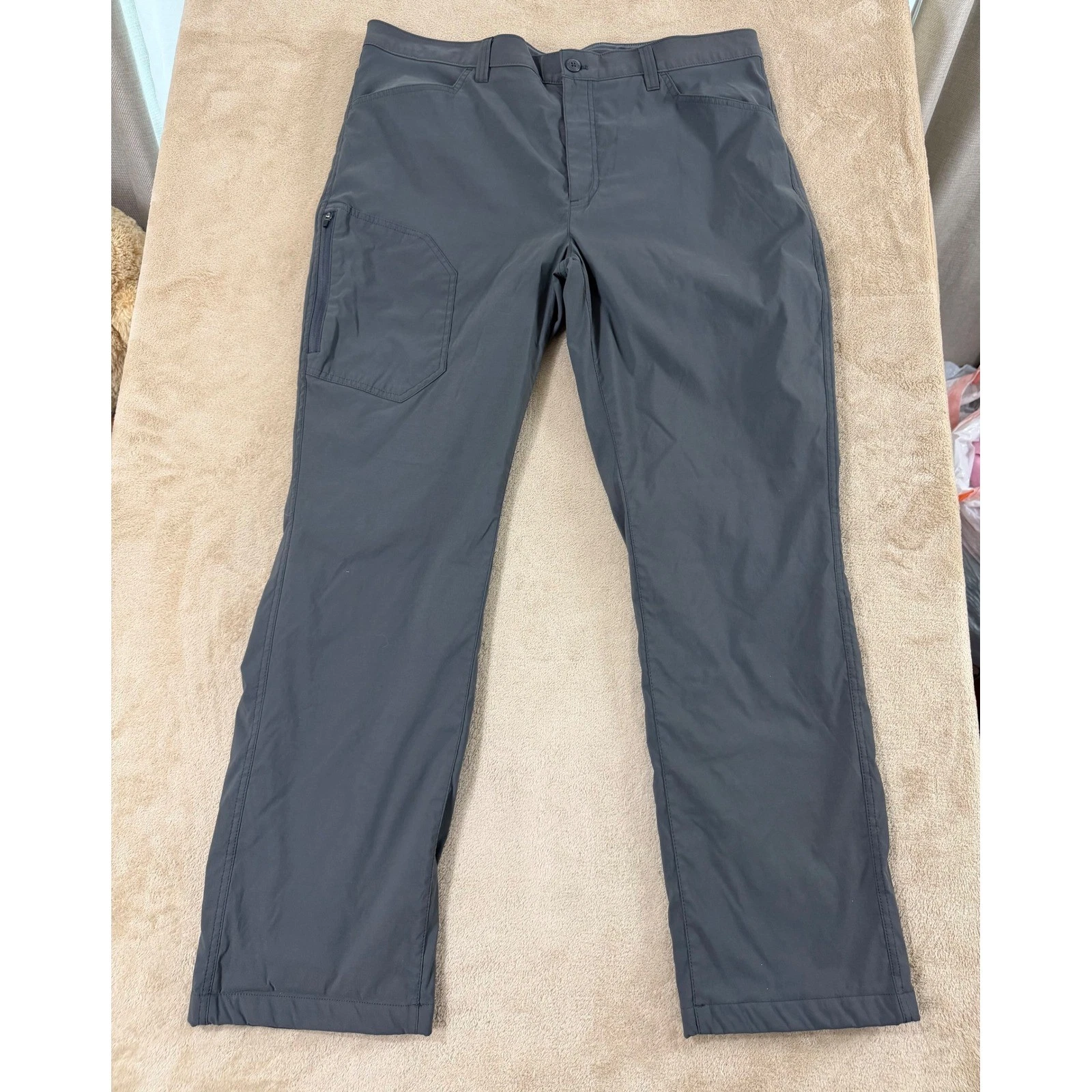 Eddie Bauer pants Mens size 40x32 Grey Fleece Lined Tech Hiking Outdoor EUC