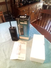 Vintage Realistic Radio Shack Walkie Talkie. TRC-207, Works. W/Box Instructions