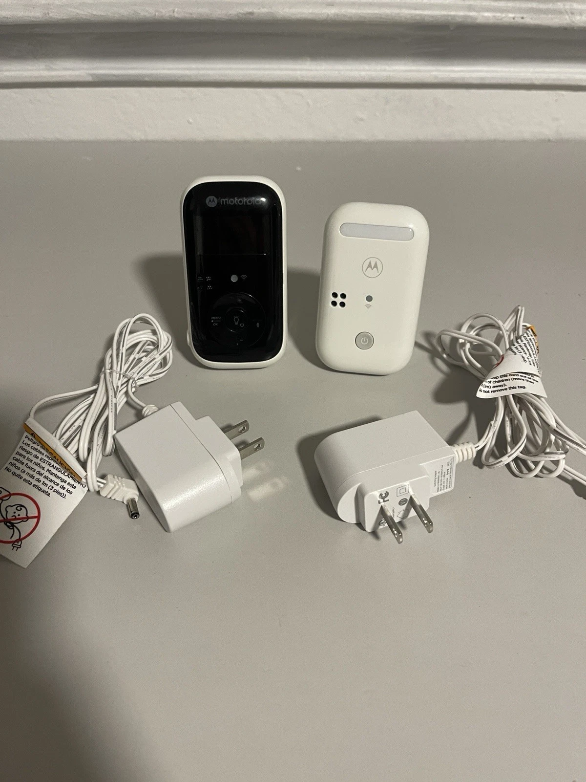 Motorola PIP11 Audio Baby Monitor - Night Light LCD Screen 1000ft Range Secur...