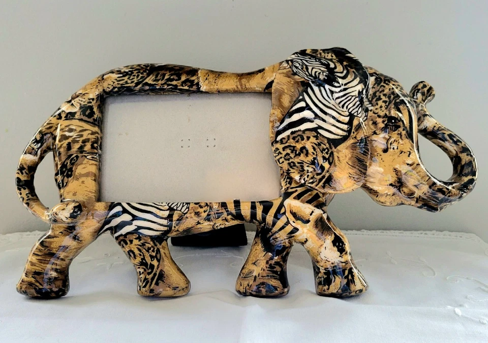 Walt Disney La Vie Safari Endangered Species Patchwork Elephant Photo Frame 1990 - Image 3 of 4