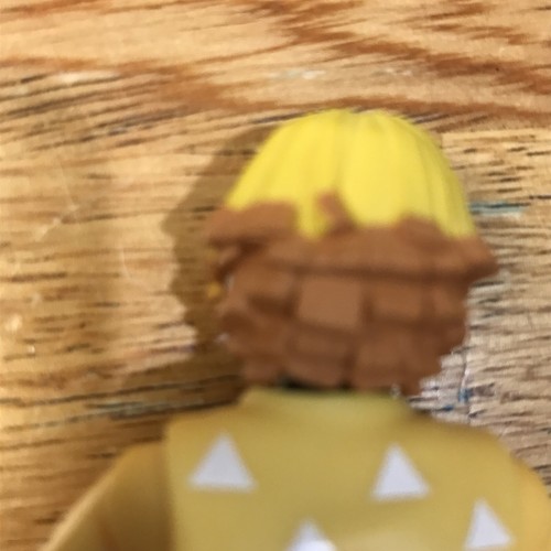 Bandai Demon Slayer Alta Definizione Ultimate Legends Zenitsu Agatsuma - Foto 13 di 14
