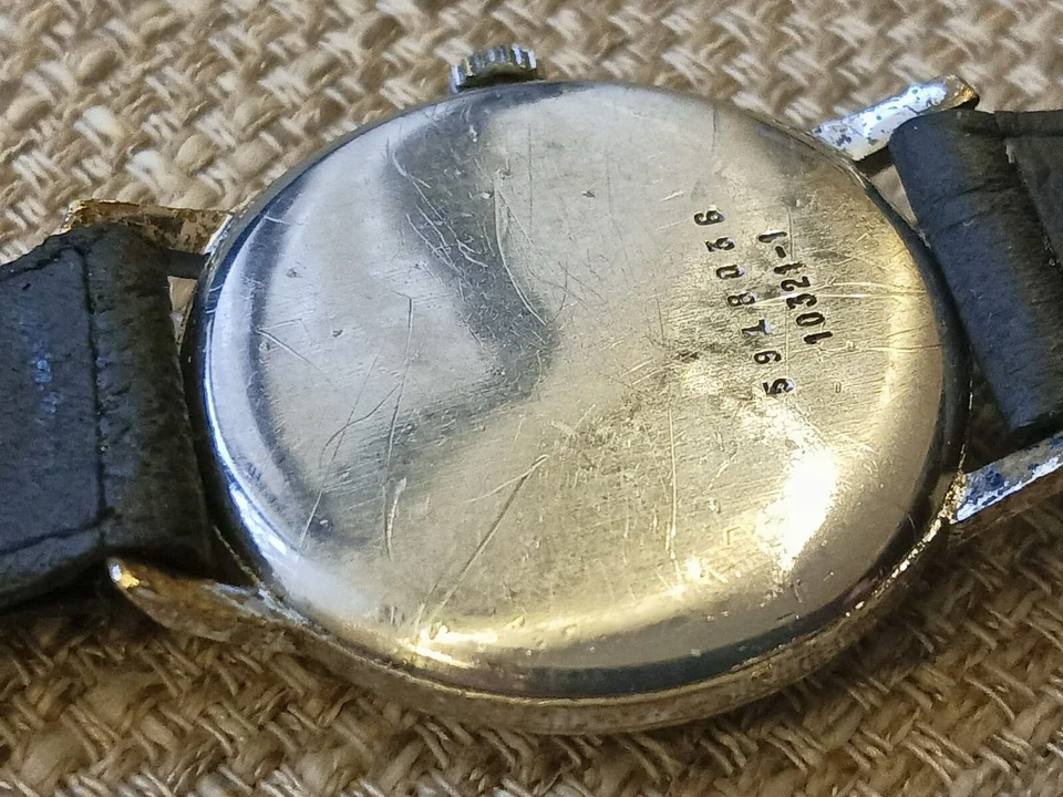 ✅ DOXA - Mechanical (Hand-Winding) SWISS Watch -RARE VINTAGE - Collectors’ ✅ - Image 4 of 4