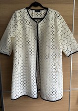 James Lakeland Size 20 White Lazer Cut Out Jacket Smart Casual Bg2