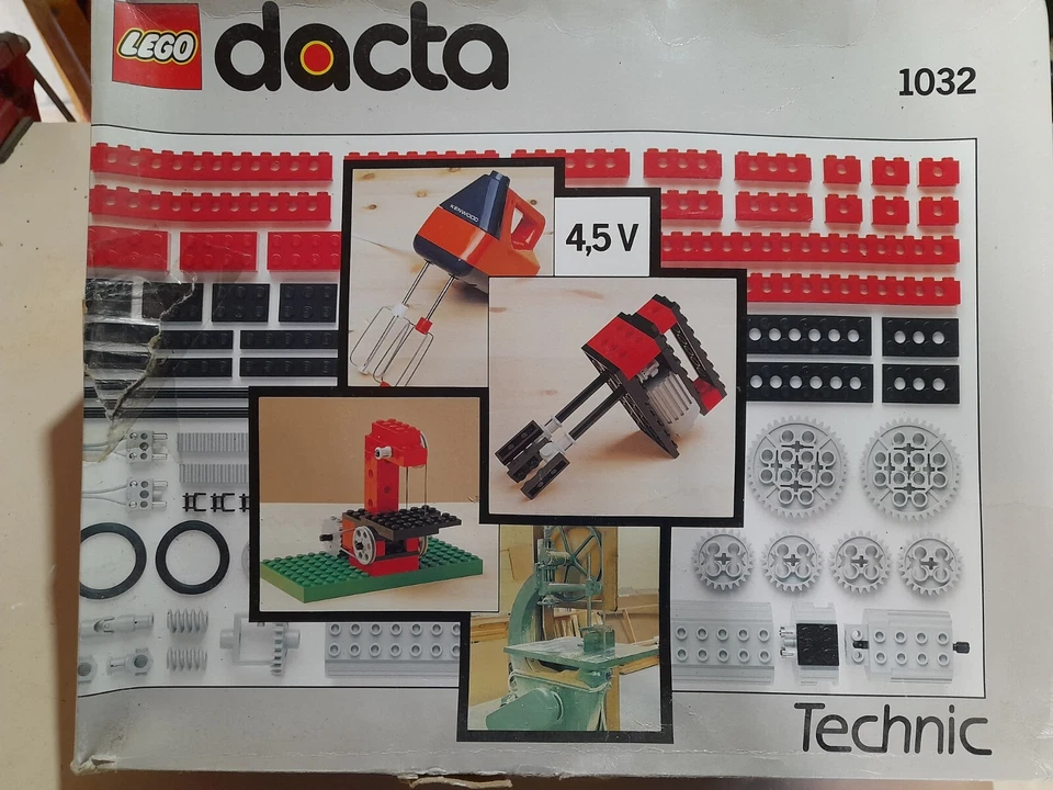 LEGO 1032 TECHNIC II Set {4.5v}, foto 1 di 2