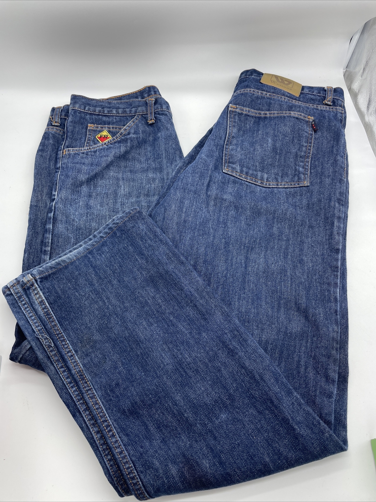 Top 39+ imagen levi's fire resistant jeans Thptnganamst.edu.vn
