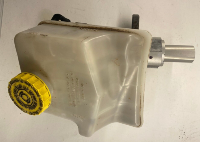 BRAKE PUMP / 32668087 / 2 OUTPUTS / 1037294 FOR JEEP GR.CHEROKEE  