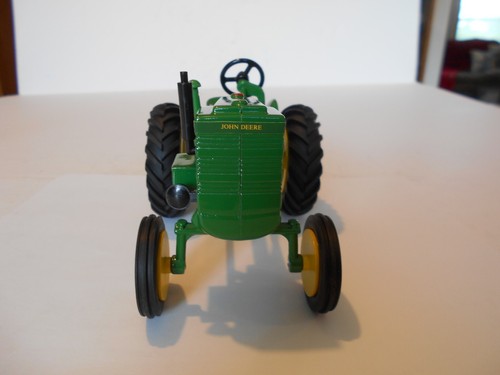 Trattore vintage 1994 SpecCast scala 1:16 1941-1946 John Deere modello LA, #JDM045 - Foto 17 di 23