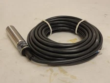 207818 New-Incomplete; Efector IG0328 Prox Switch; 20-250VAC/DC; NO HARDWARE