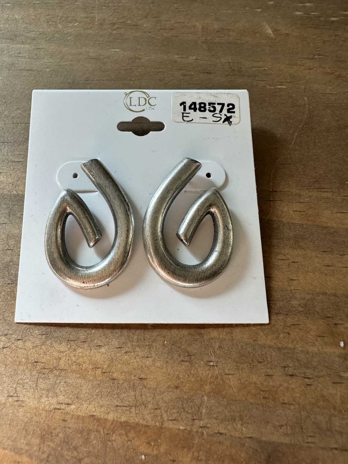 New Never Worn Silver Tone Abstract Squiggle Modern Pierced Earrings