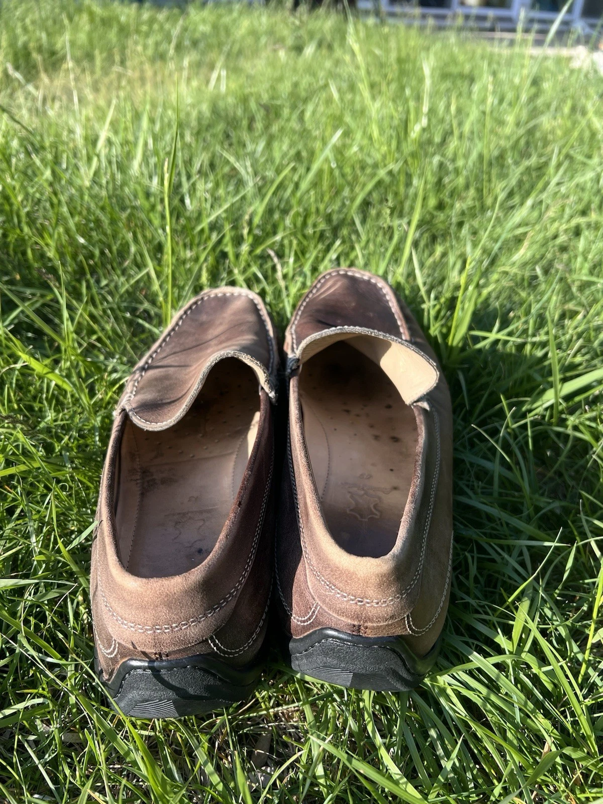 Mocassini scarpe slip on Ecco Classic Moc da uomo taglia EU 43 US 9 9 5 in pelle marrone