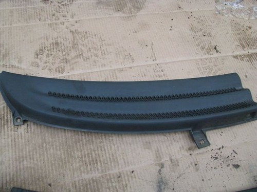 Abdeckung Motorraum Scheibenwischer links OPEL CORSA B