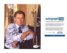Martin Sheen "The West Wing" AUTOGRAPH Signed 'Josiah Bartlet' 8x10 Photo ACOA