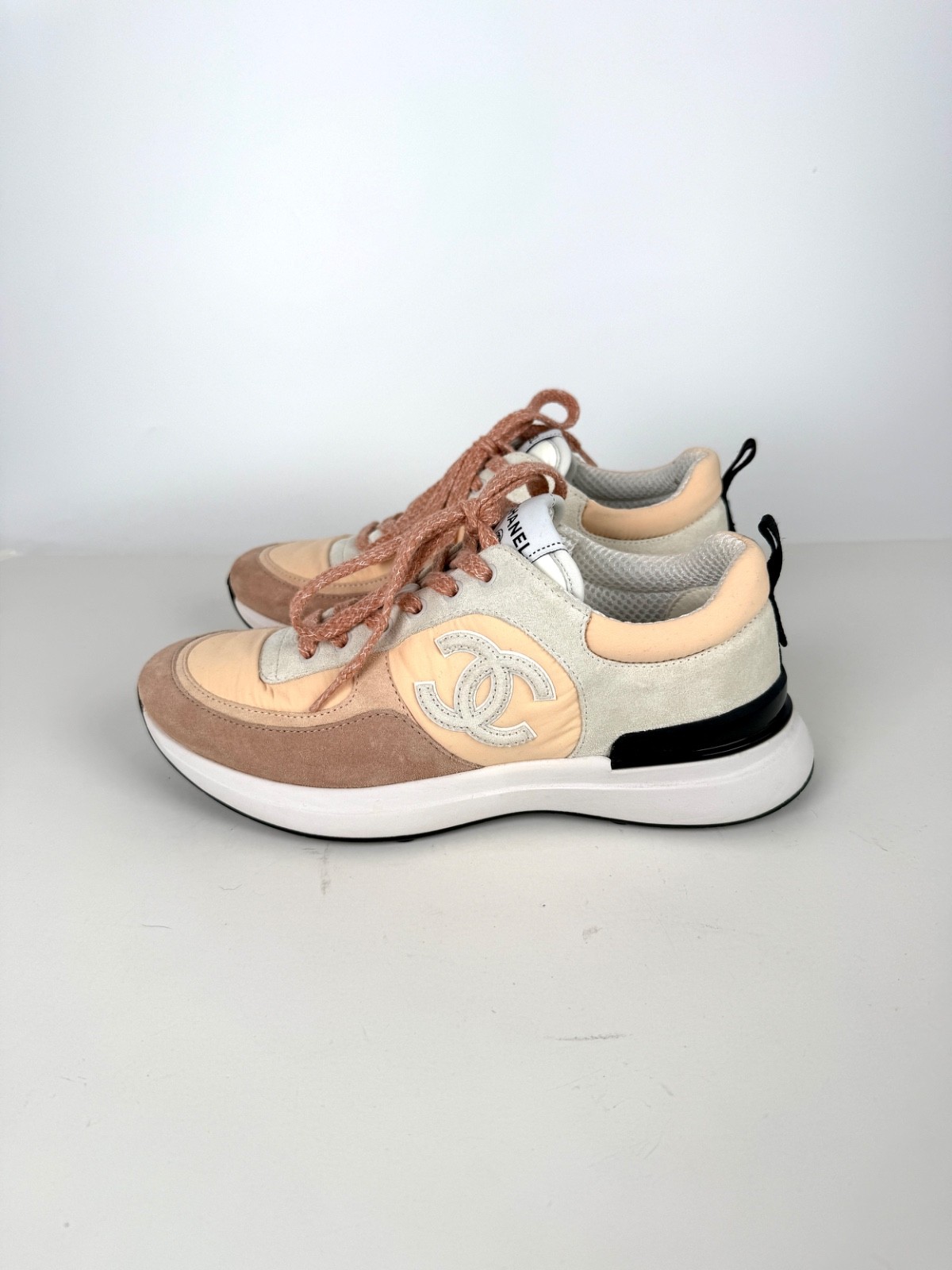 CHANEL CC Interlocking Multicolor Logo Light Beig… - image 5