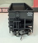 Atlas HO 2-Bay Offset Hopper Baltimore & Ohio. New. SEE DESCRIPTION/PHOTOS — photo 6
