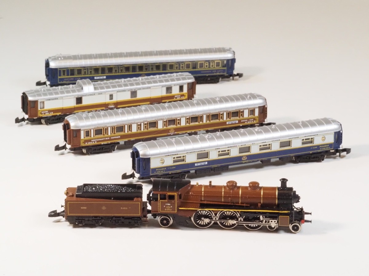 8108 Marklin Z-SCALE Orient Express Locomotive Train set, new in
