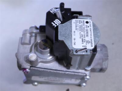 White Rodgers GEMINI 36G24 618 HVAC Furnace Gas Valve EF32CW206