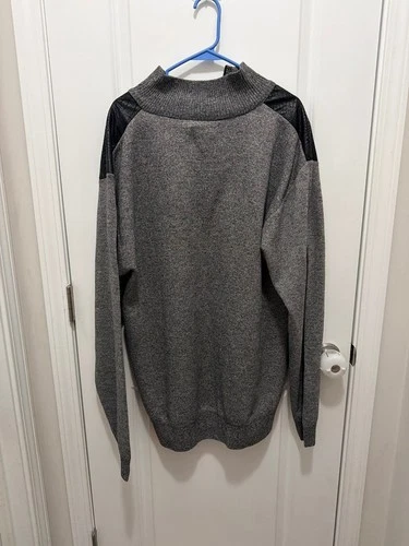 Decode Men’s 3X Gray Quarter-Zip Sweater with Black Shoulder Panels image 2