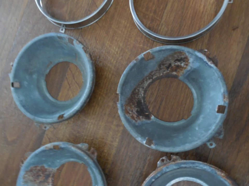 1959 Buick Electra 225, balde de farol e anéis conjunto de 4 cada, anéis e baldes - Imagem 3 de 4