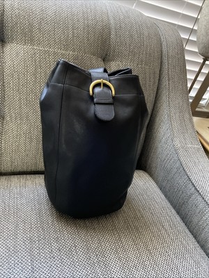 coach backpack vintage bucket Vintage Coach 4160 Black Leather Soho Bucket Sling One Strap Backpack