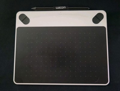 Wacom Intuos Draw Creative Graphics Tablet  w/stylus, usb charging cord